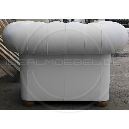 Chesterfield  Ledersessel Classic mit Kristallen