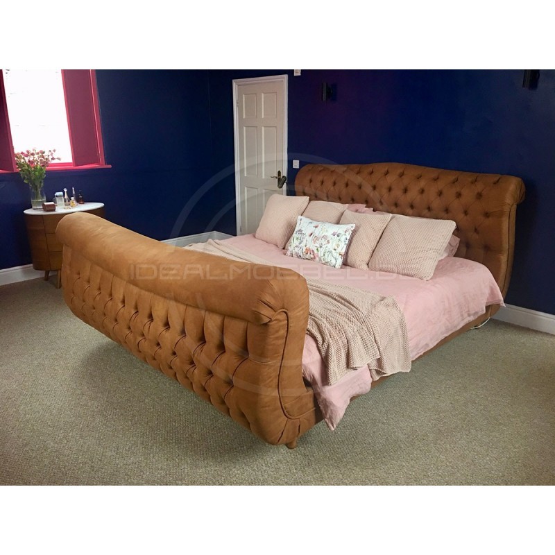 Chesterfield Stoffbett Regal Wenecja 200x200