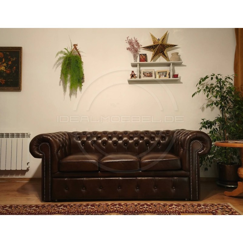 Chesterfield Schlafsofa Classic Plus mit Schlaffunktion, Leder, 3-Sitzer