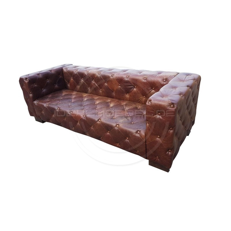 Sofa Chesterfield Moon